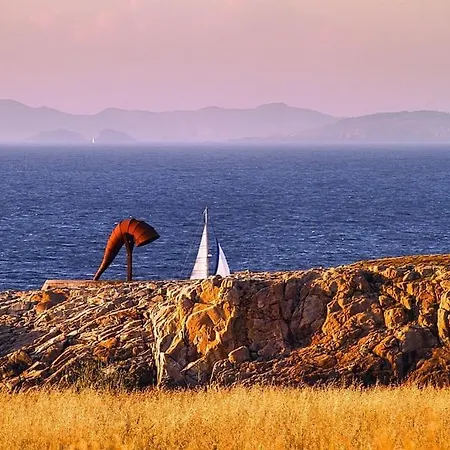 Torre De Hercules Apartment *
