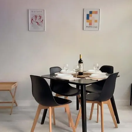 Torre De Hercules Apartment *